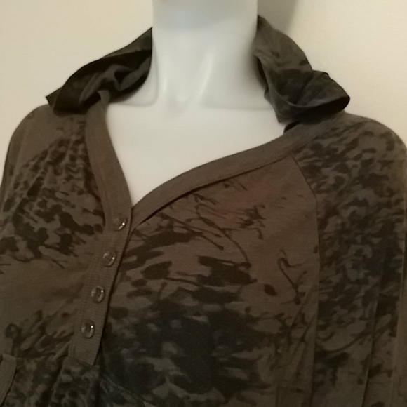 SOLD - Picture 2 of 5